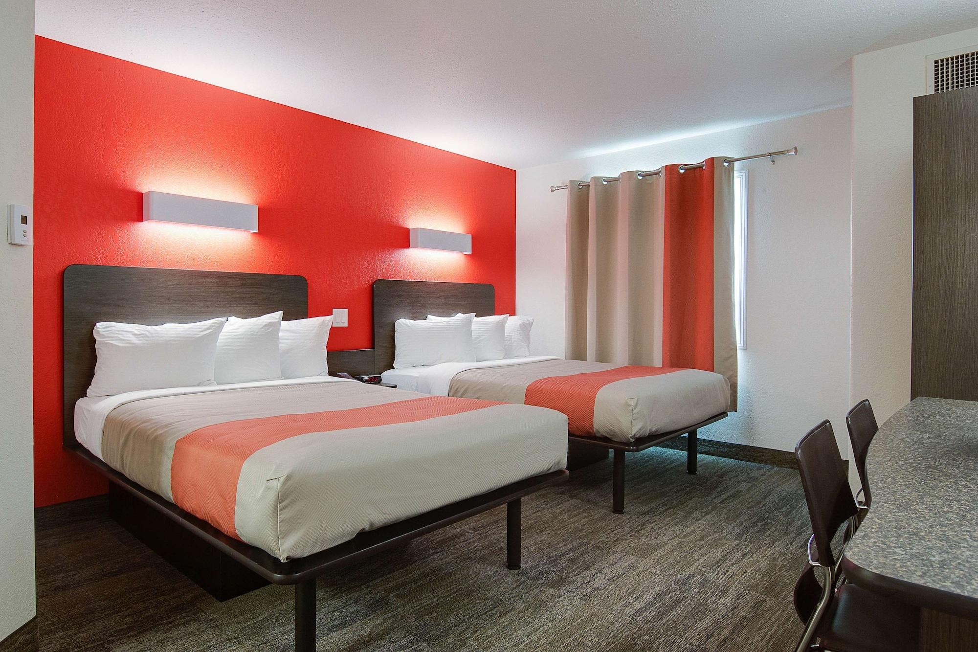 Motel 6-Saskatoon, Sk ภายนอก รูปภาพ