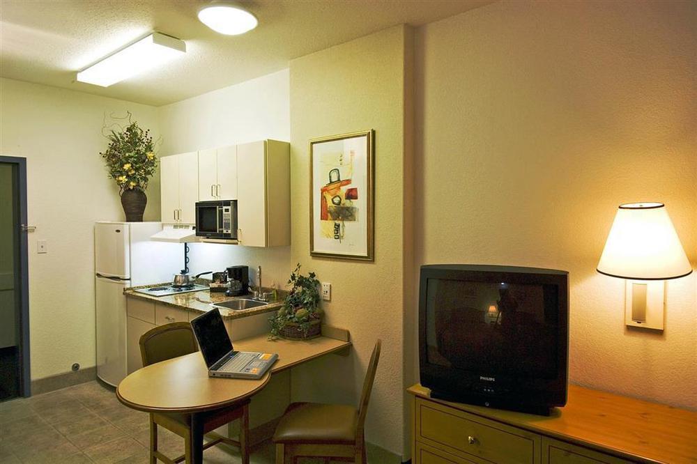 Motel 6-Saskatoon, Sk ห้อง รูปภาพ